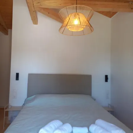 Villa Light Blue Stonehouse *
